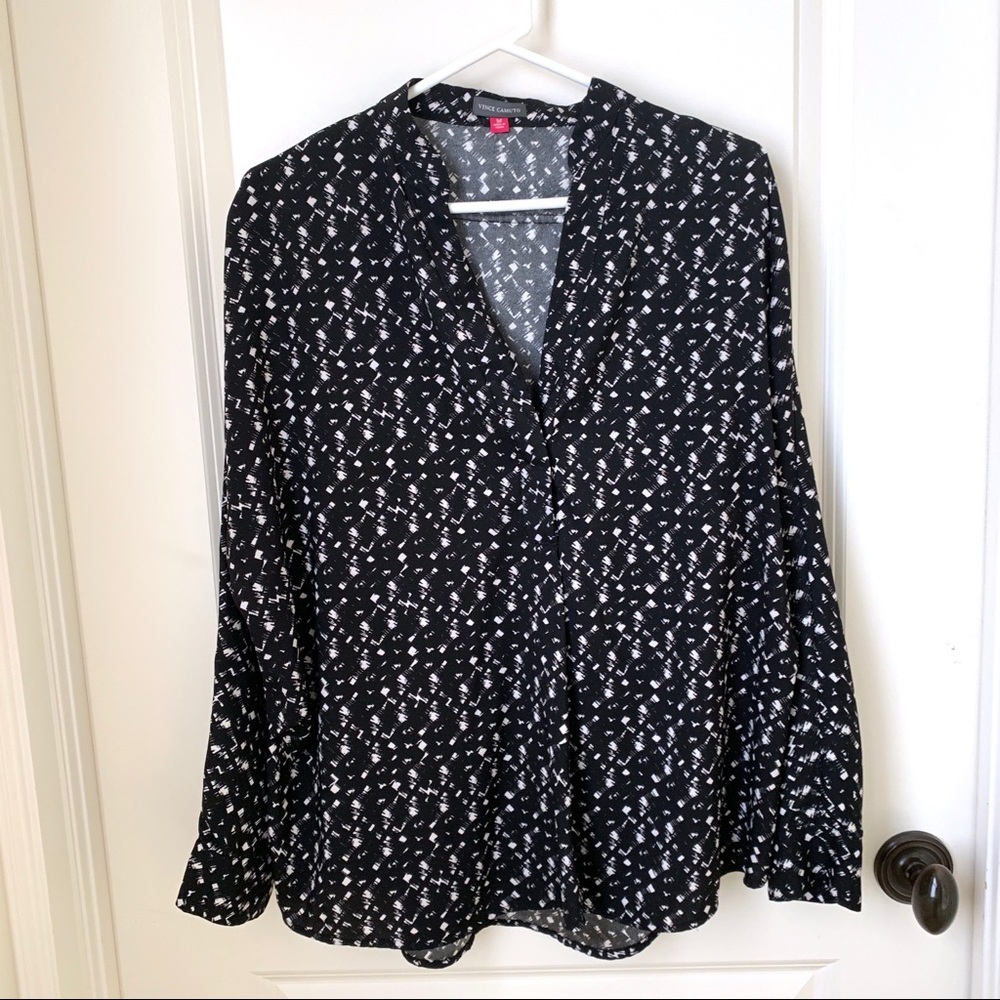 [Sold] Vince Camuto Silky Blouse Size M